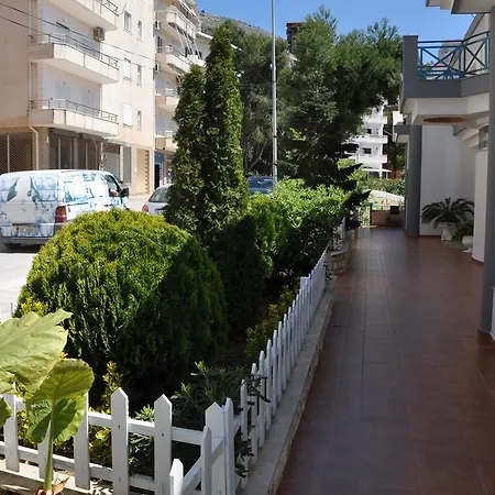 Hotel Maestral Sarandë