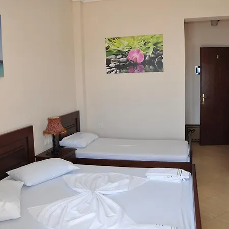 Hotel Maestral 3*