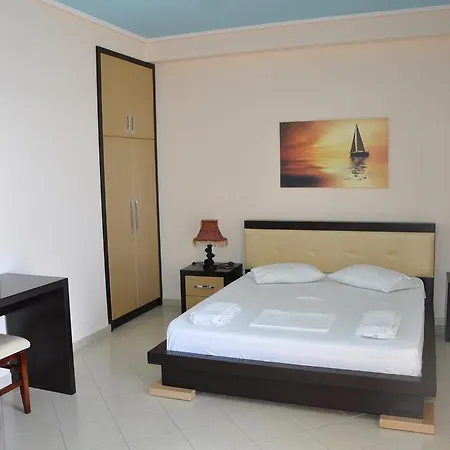 Hotel Maestral 3*