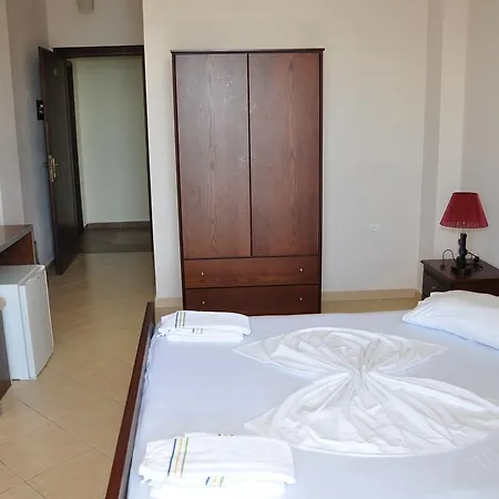 Maestral Hotel