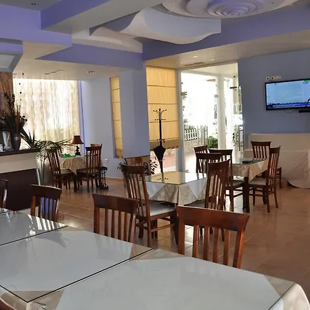 Hotel Maestral