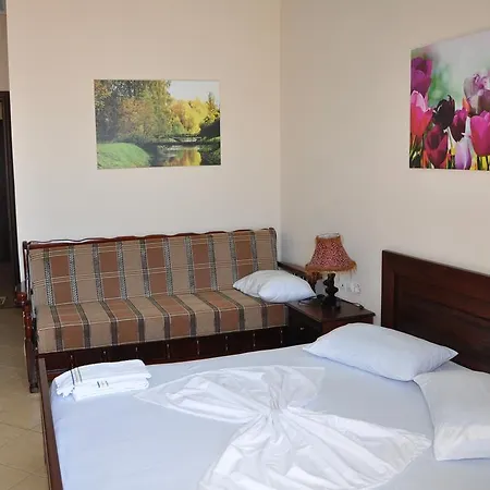 Hotel Maestral 3*