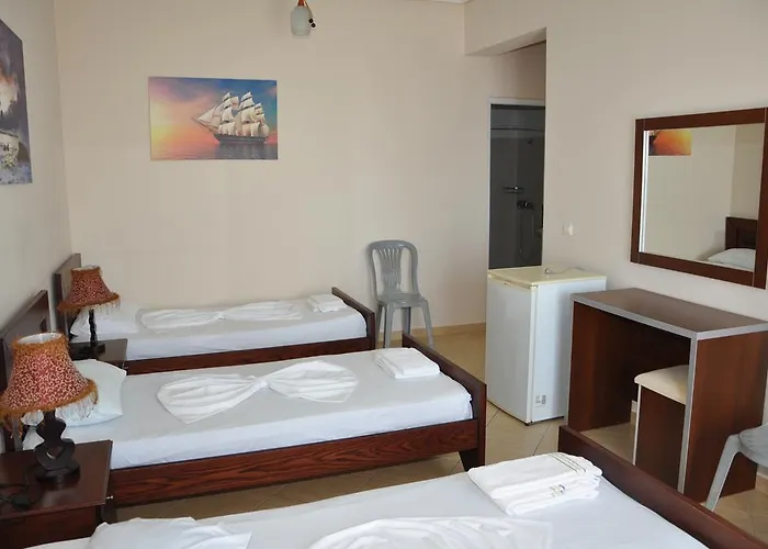 Maestral فندق ساراندا