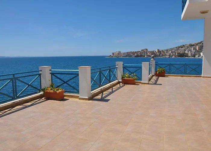 فندق Maestral 3*