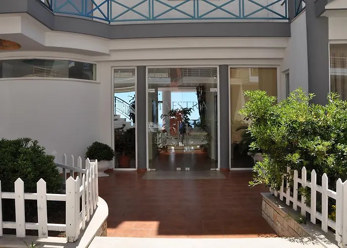 Maestral 酒店 Sarandë